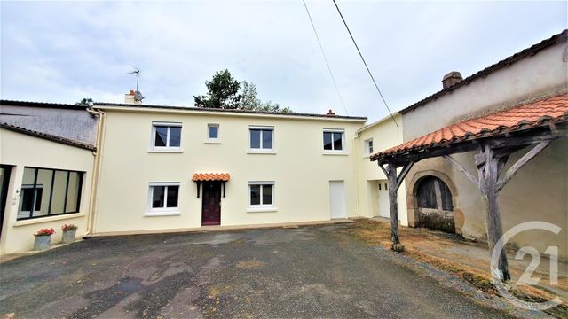 maison à louer - 4 pièces - 122.4 m2 - MAISDON SUR SEVRE - 44 - PAYS-DE-LOIRE - Century 21 By Ouest